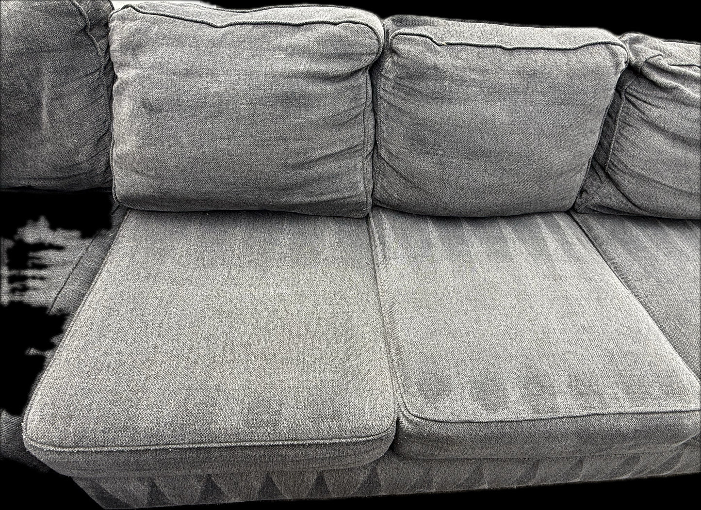 ๐๏ธ Broyhill Slate โ 2-Piece Sectional
