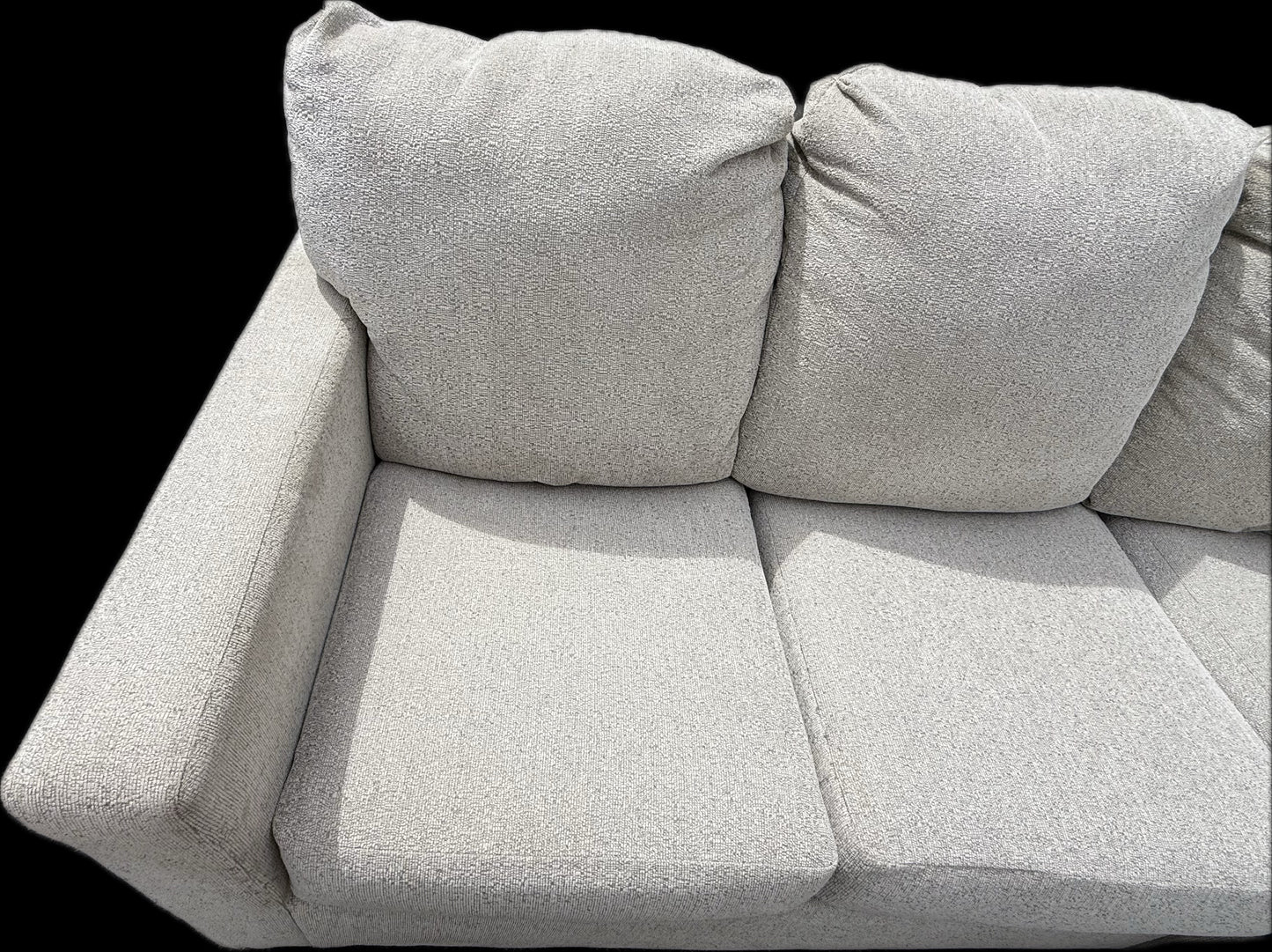 ποΈ Larry Taupe β 3-Piece Taupe Sectional (Good Condition)
