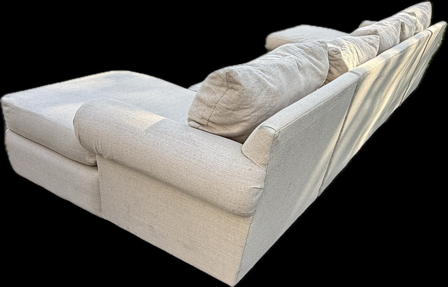 🛋️ The Summit – 3-Piece Light Beige Sectional (Great Condition)